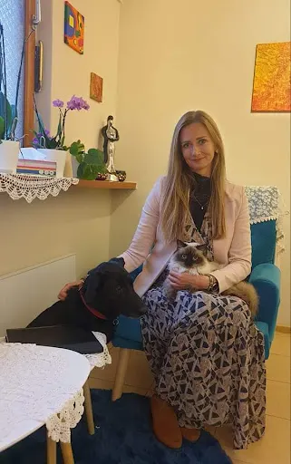 dr Dagmara Mrozowska PSYCHOLOG TYCHY Psycholog dla młodzieży i dorosłych Psycholog Online